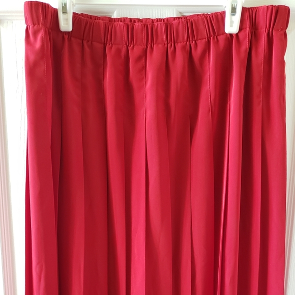Susan Bristol Dresses & Skirts - Susan Bristol Red pleated Skirt